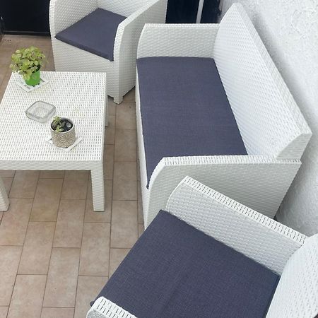Appartamento Giardini Naxos Butterflies Home Schiso Dış mekan fotoğraf