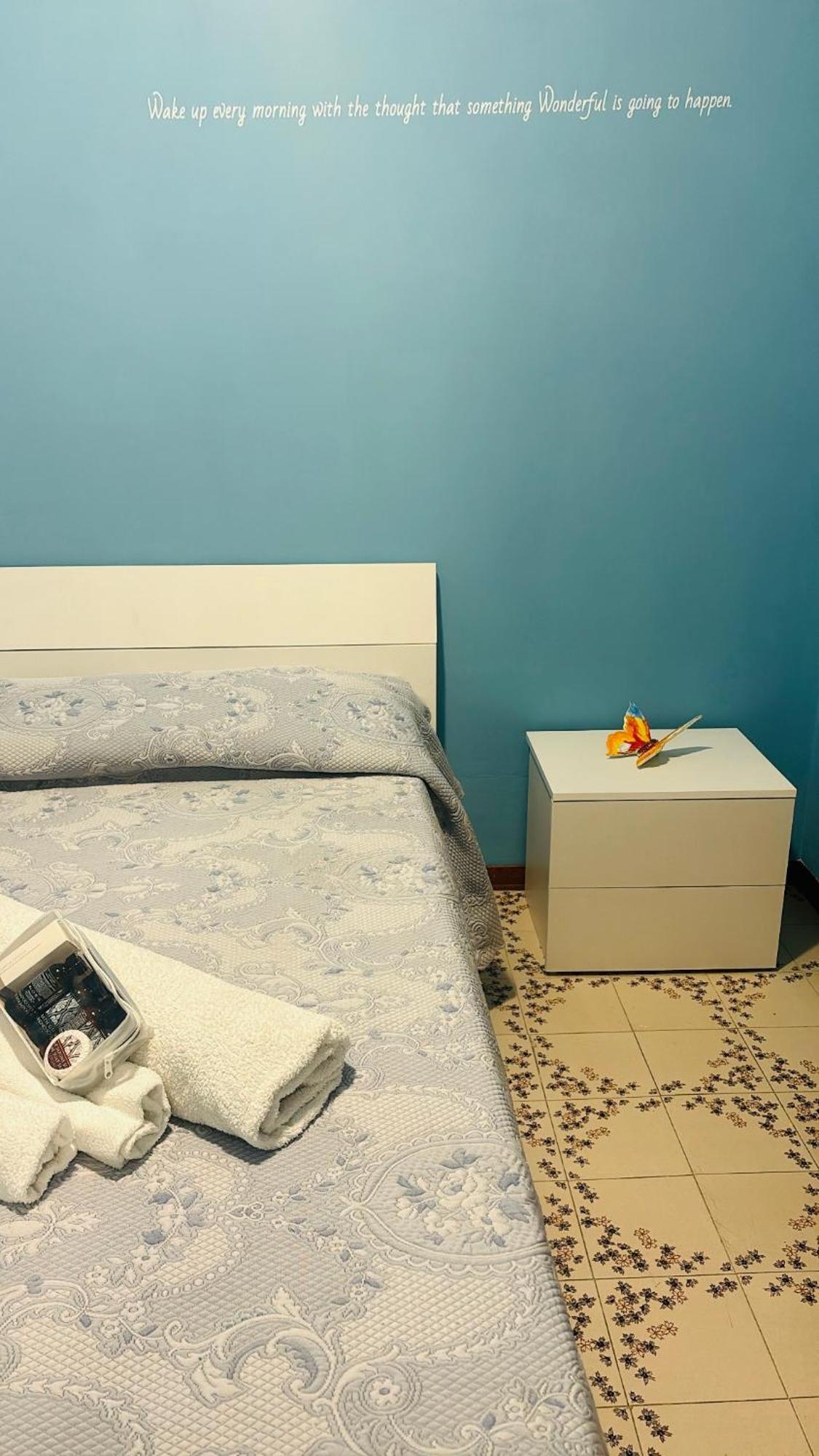 Appartamento Giardini Naxos Butterflies Home Schiso Dış mekan fotoğraf