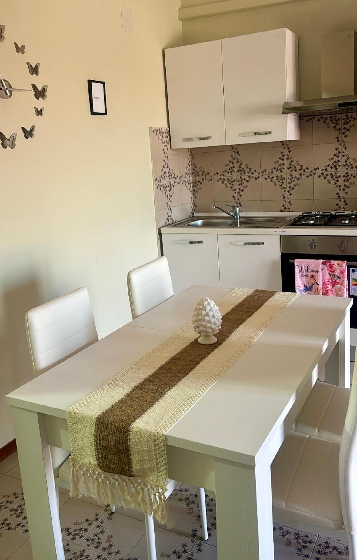 Appartamento Giardini Naxos Butterflies Home Schiso Dış mekan fotoğraf